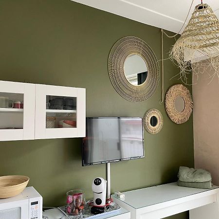 La Room: Seaside Apartment + Terrace + Parking マントン エクステリア 写真