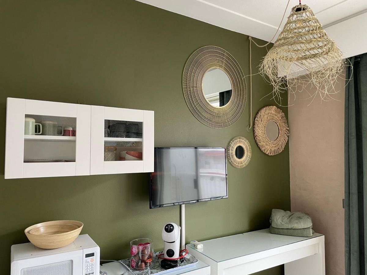 La Room: Seaside Apartment + Terrace + Parking マントン エクステリア 写真